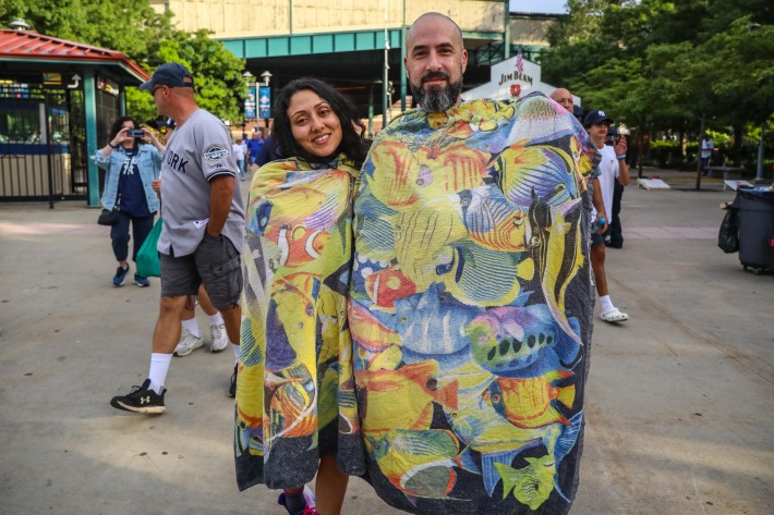 Subway Series Quiz: Is This a Yankees Fan or a Mets Fan? - Hell Gate