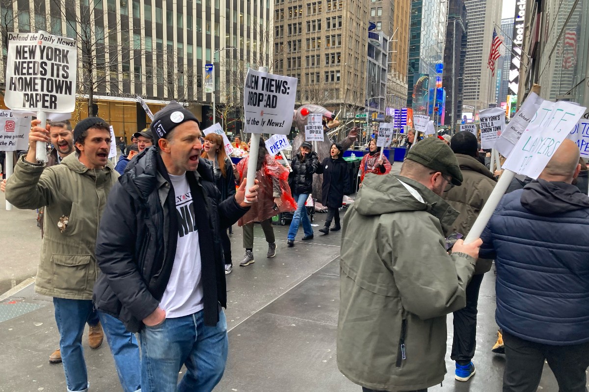 Daily News Union members on the picket line in Midtown Manhattan.